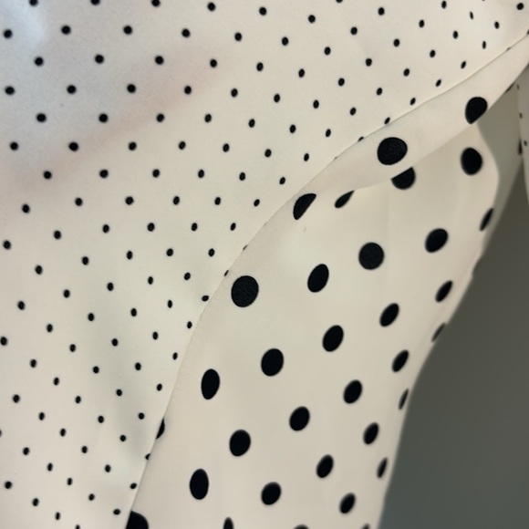 Chicos semi-sheer polka top long sleeve blouse in size 1 (8/10) EUC - Picture 6 of 9